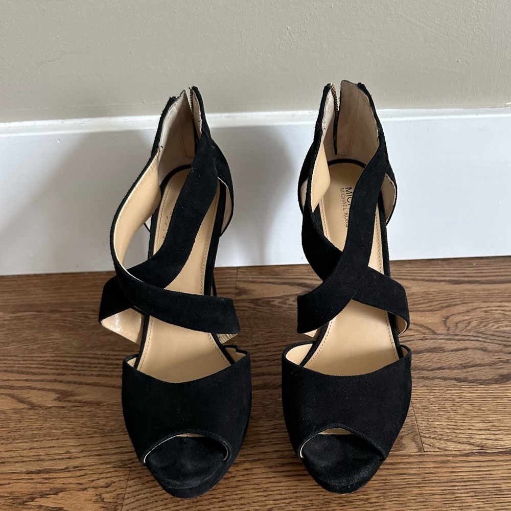 Soulier Micheal Kors en Suède noir, gr 9